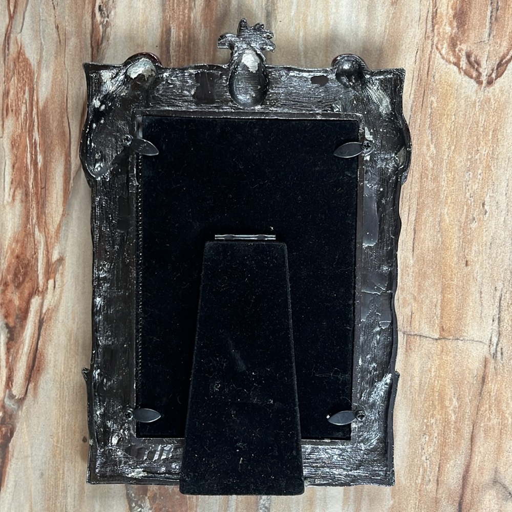 Enamel Parrot Picture Frame - Picture 5 of 11
